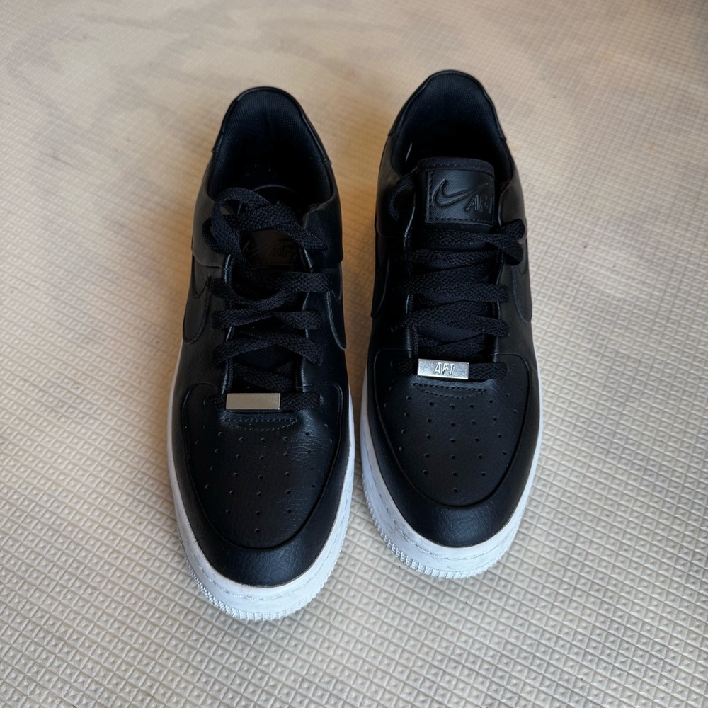 Nike women’s Air Force 1s, black leather - Picture 2 of 4